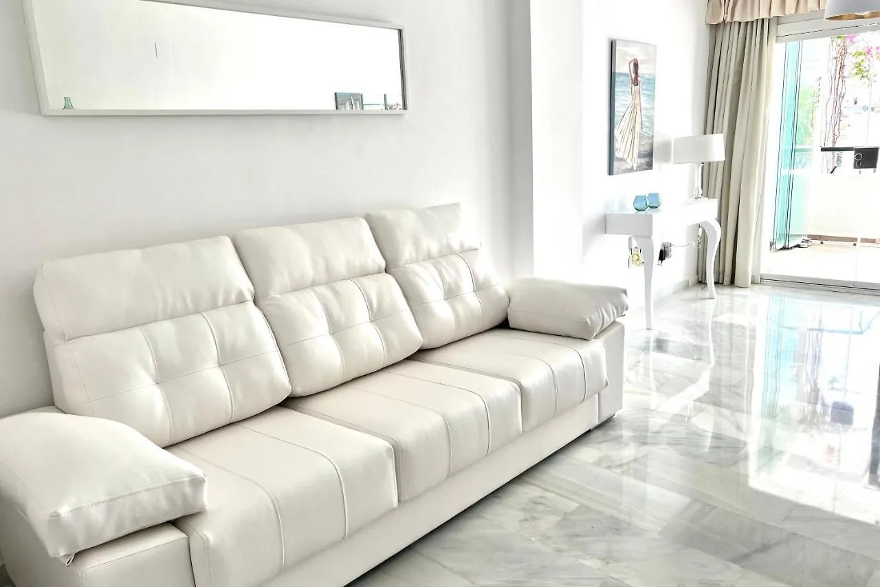 Mi Capricho Beachfront- P300 - Apartment With Sea View La Cala De Mijas 0*,  Spanien